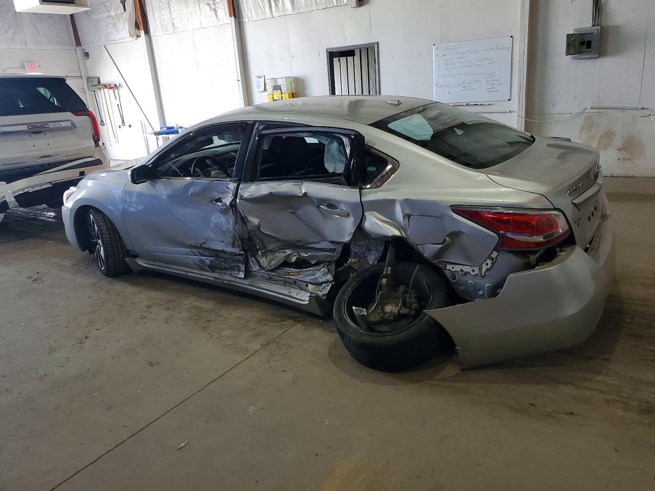 2015 NISSAN ALTIMA 2.5 photo 2