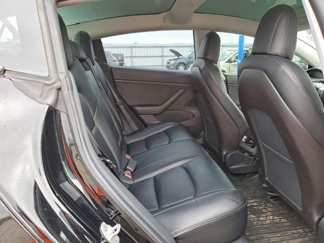 2019 TESLA MODEL 3 photo 28