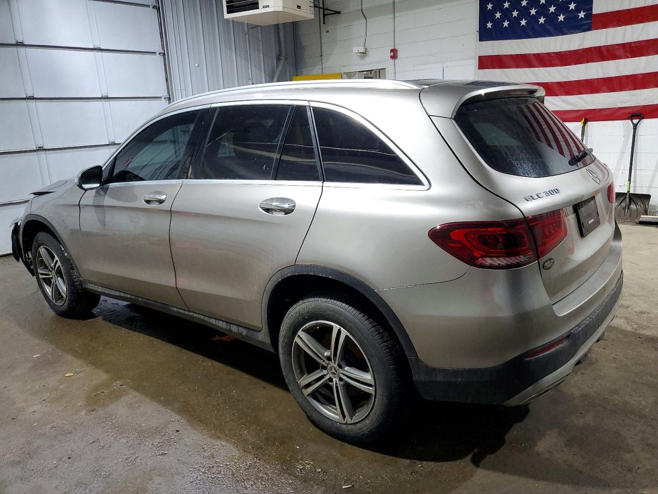 2020 MERCEDES-BENZ GLC 300 4MATIC photo 2