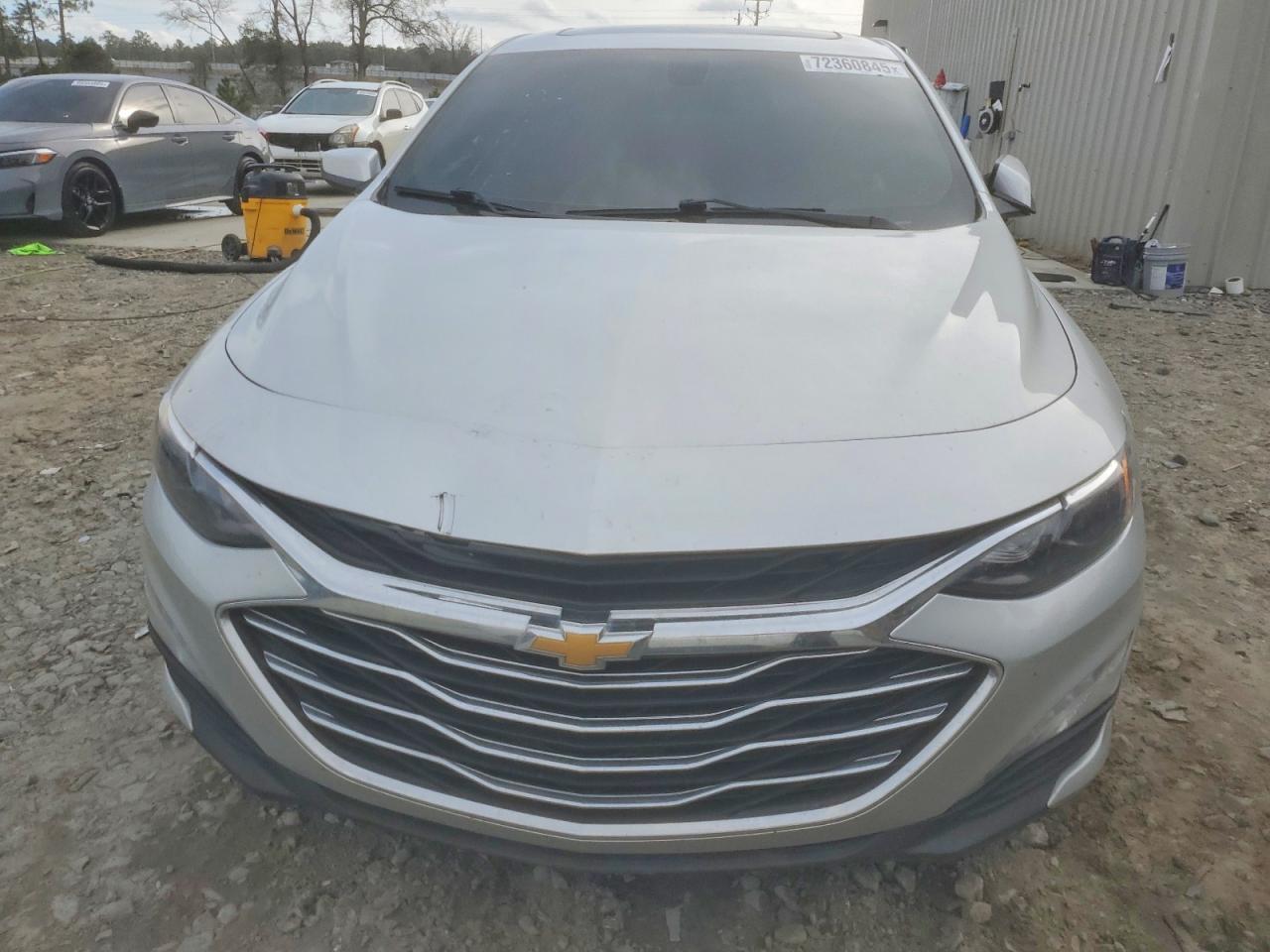 2022 CHEVROLET MALIBU LT photo 5