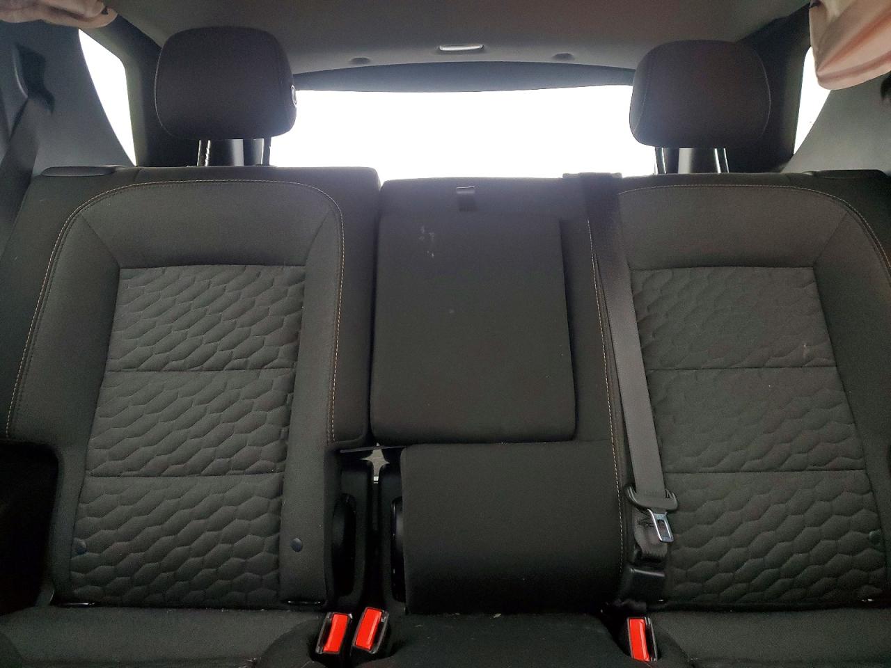 2019 CHEVROLET EQUINOX LT photo 19