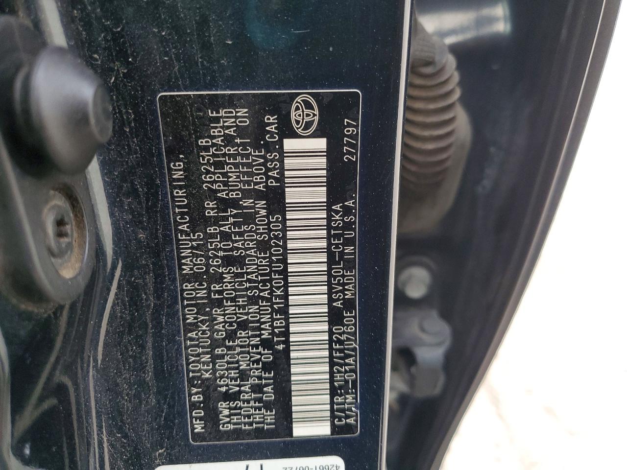 2015 TOYOTA CAMRY LE photo 23