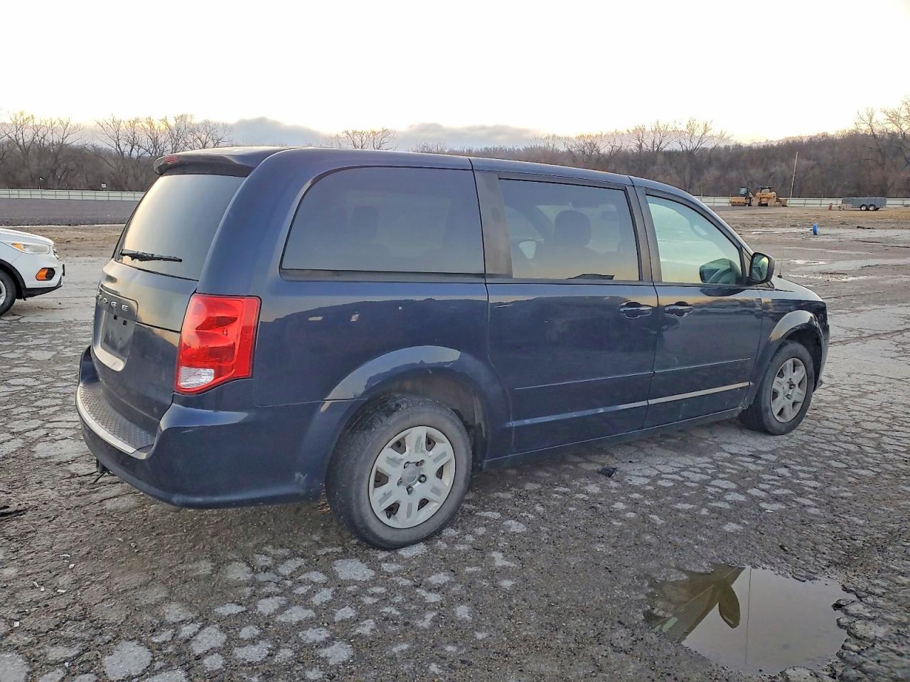 2012 DODGE GRAND CARAVAN SE photo 7