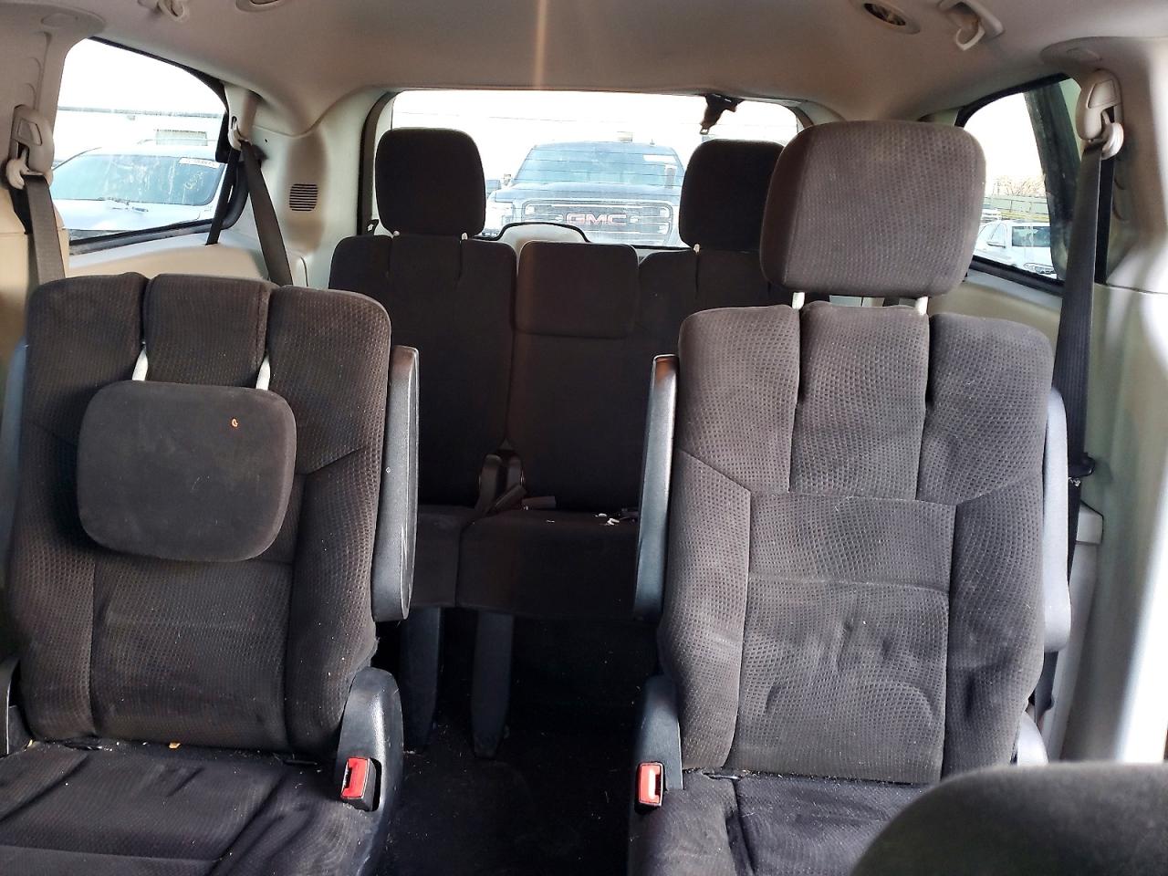 2012 DODGE GRAND CARAVAN SE photo 28