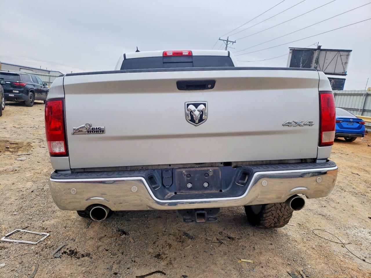 2018 RAM 1500 SLT photo 16