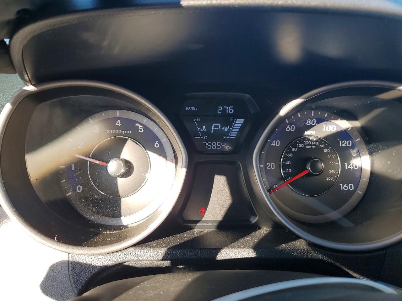 2015 HYUNDAI ELANTRA SE photo 9