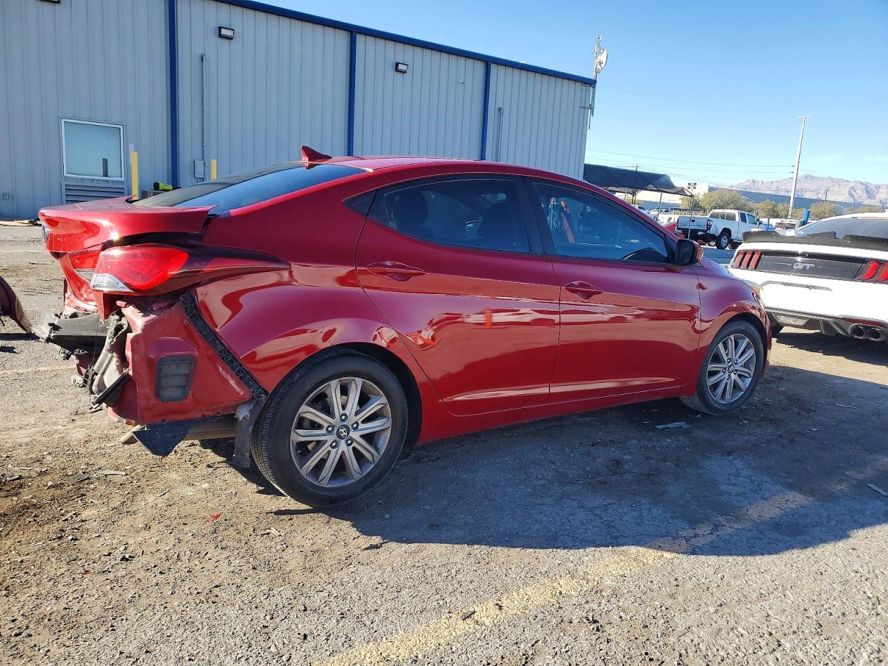 2015 HYUNDAI ELANTRA SE photo 3