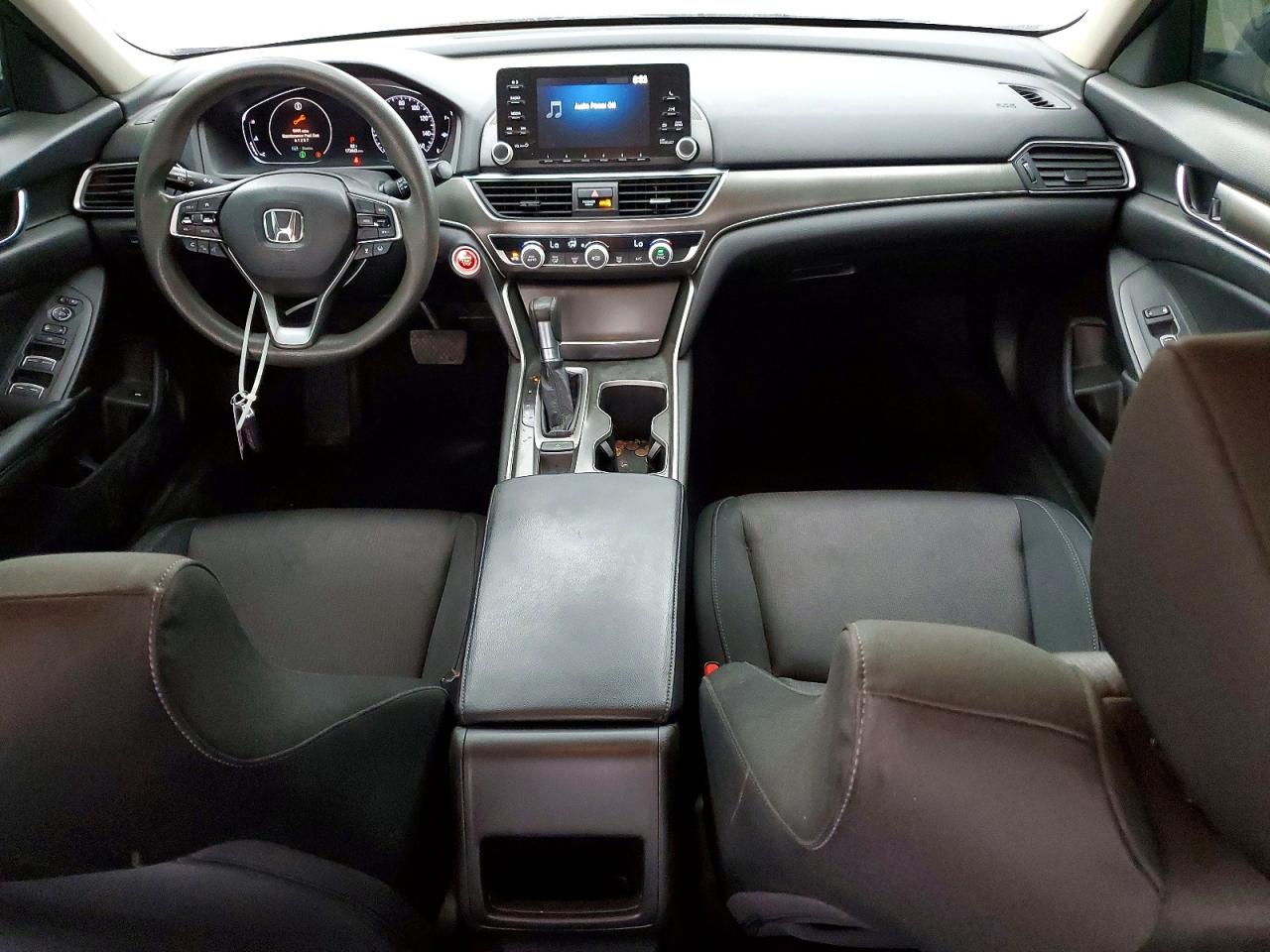 2018 HONDA ACCORD LX photo 15