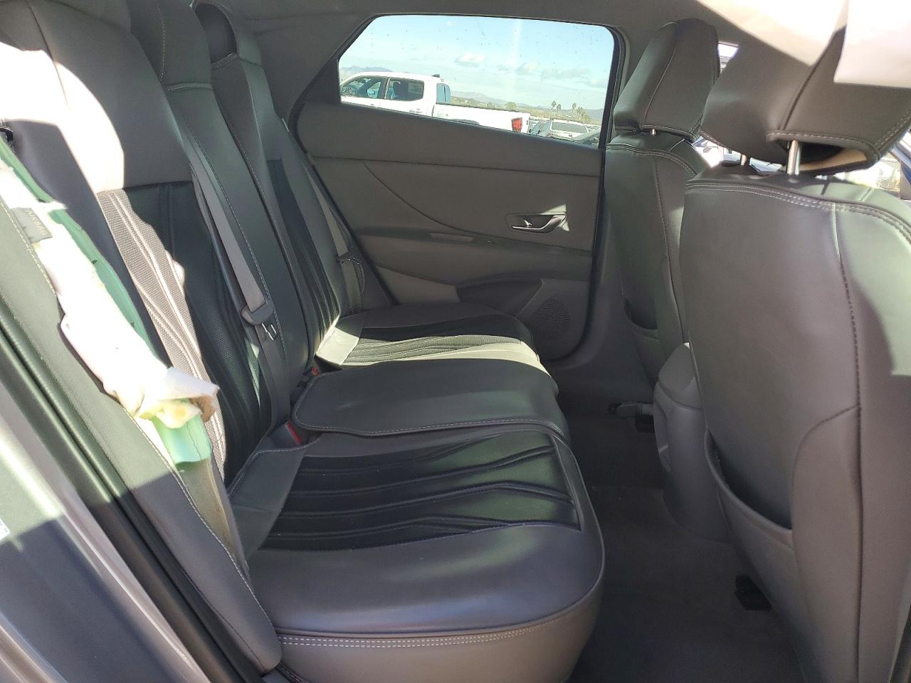 2024 HYUNDAI ELANTRA BLUE photo 10