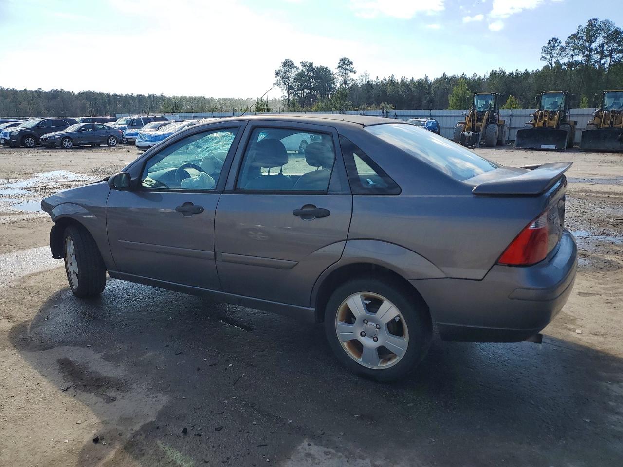 2007 FORD FOCUS ZX4 photo 3