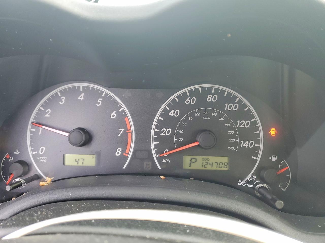 2013 TOYOTA COROLLA BASE photo 17