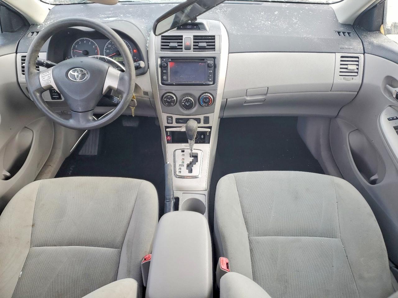 2013 TOYOTA COROLLA BASE photo 15