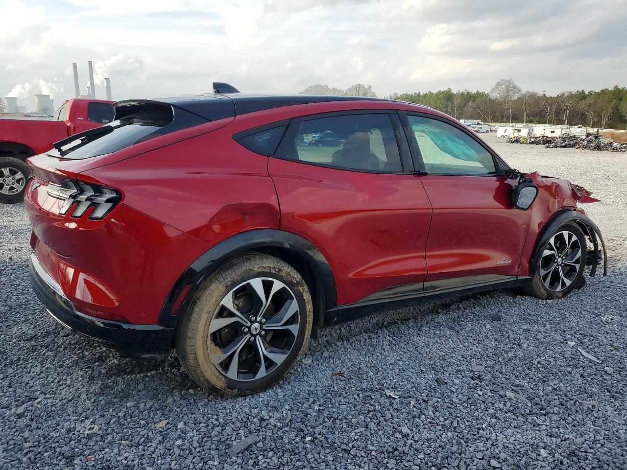 2022 FORD MUSTANG MACH-E PREMIUM photo 7