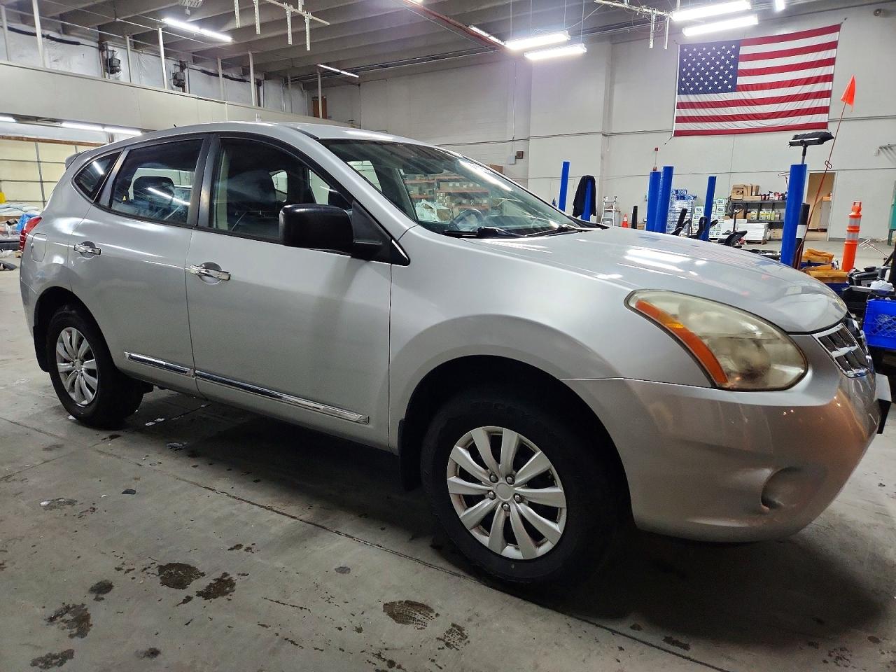 2013 NISSAN ROGUE S photo 7