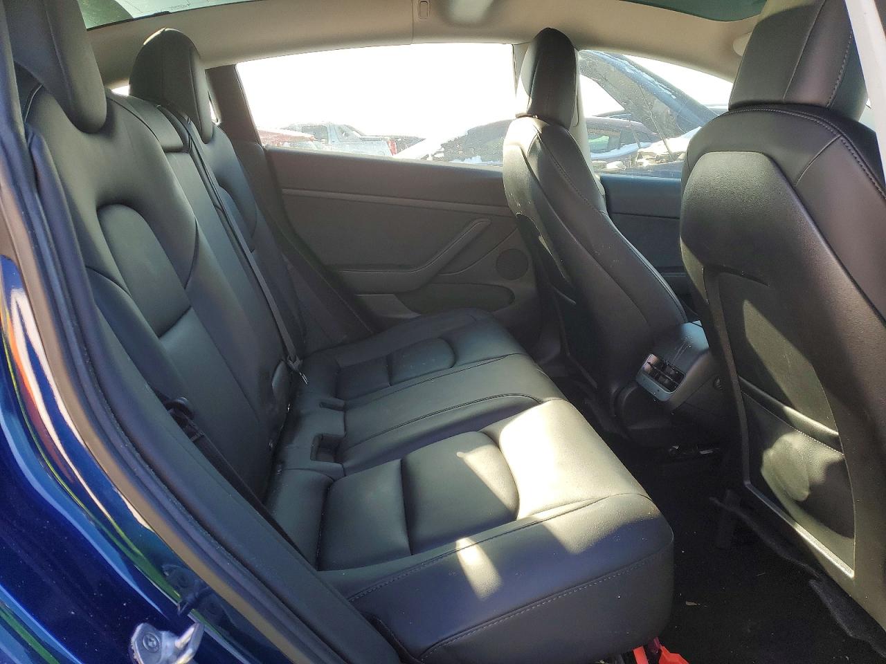 2022 TESLA MODEL 3 photo 19