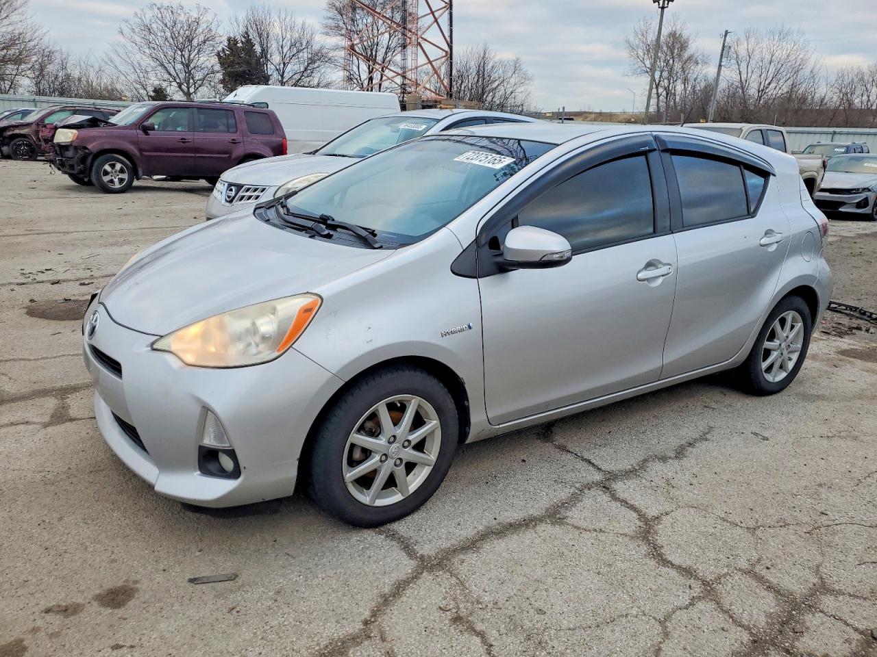 2013 TOYOTA PRIUS C