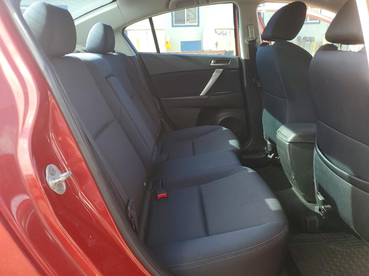 2010 MAZDA 3 S photo 19