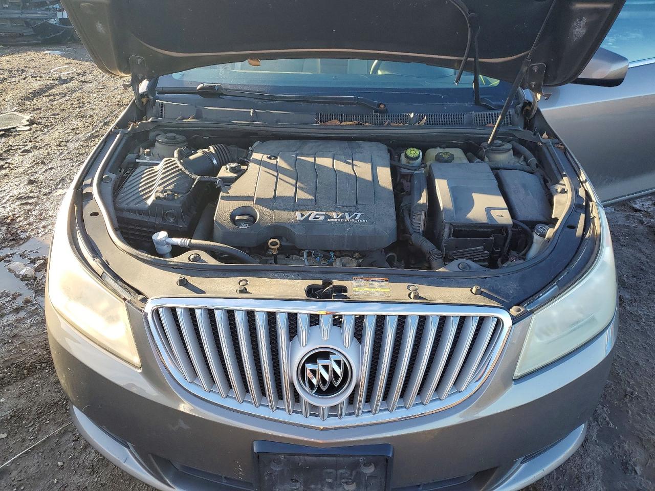 2010 BUICK LACROSSE CX photo 21