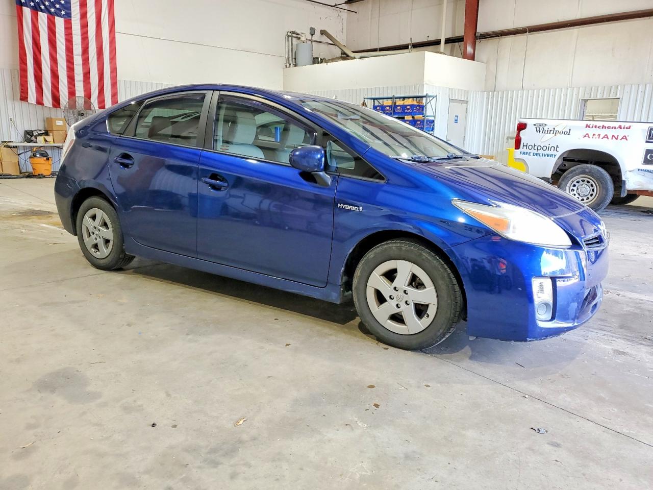 2011 TOYOTA PRIUS photo 7