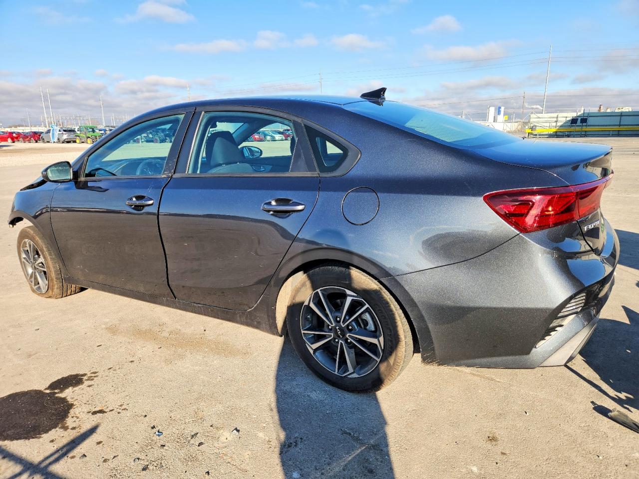 2024 KIA FORTE LX photo 4
