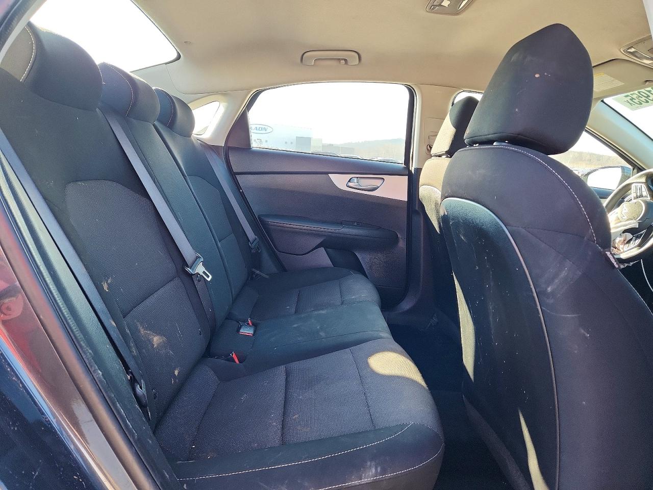 2024 KIA FORTE LX photo 28