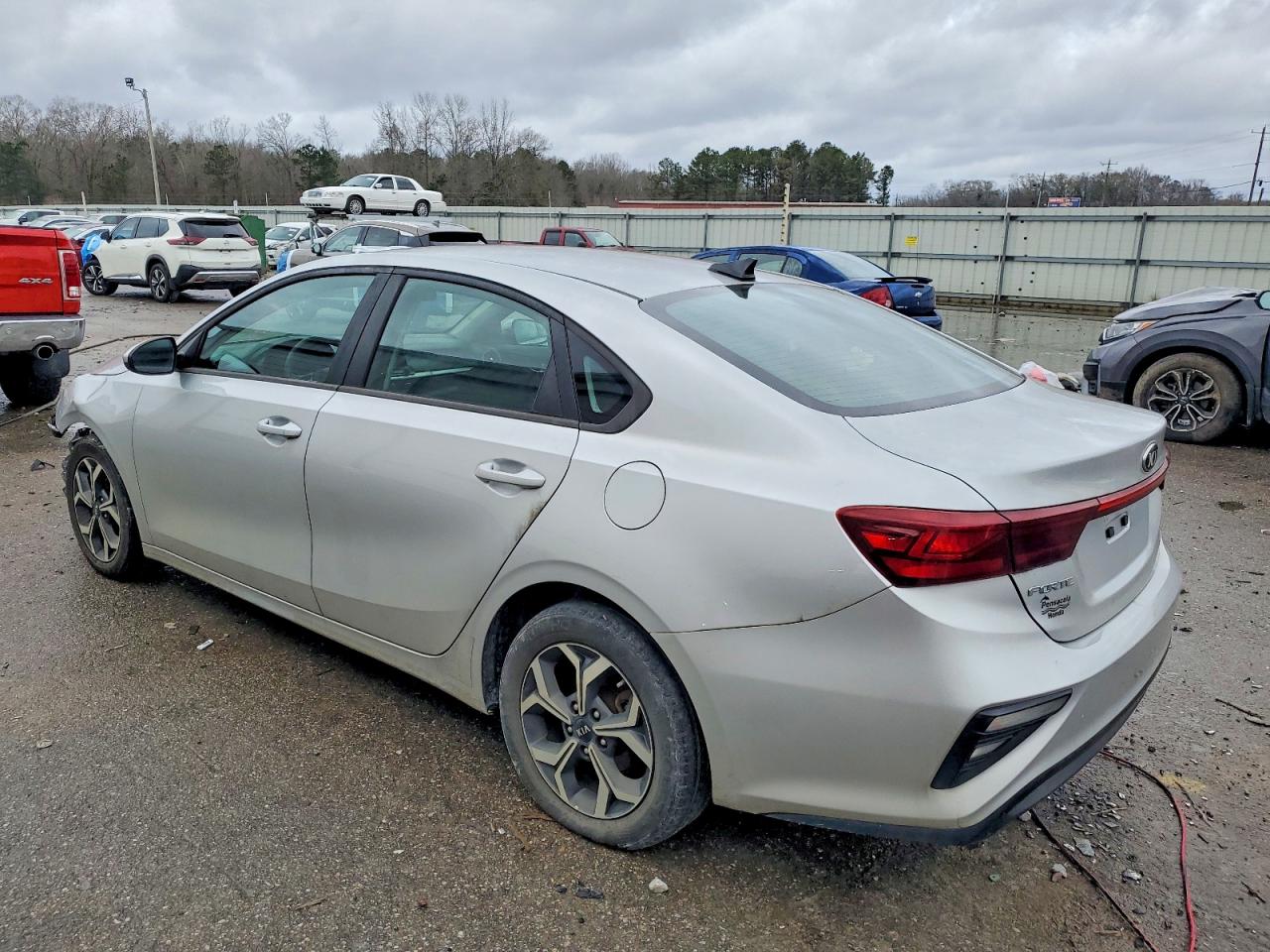 2021 KIA FORTE LXS photo 3