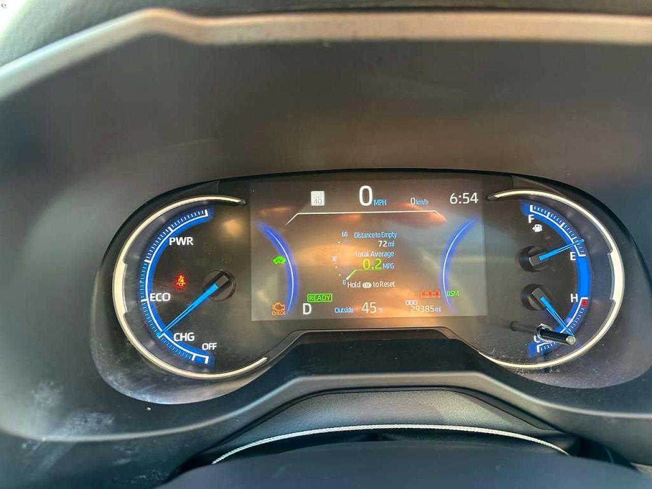 2024 TOYOTA RAV4 XLE photo 15