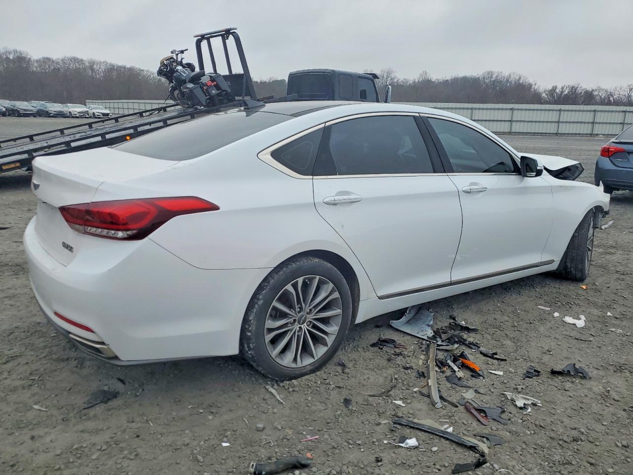 2015 HYUNDAI GENESIS 3.8L photo 5
