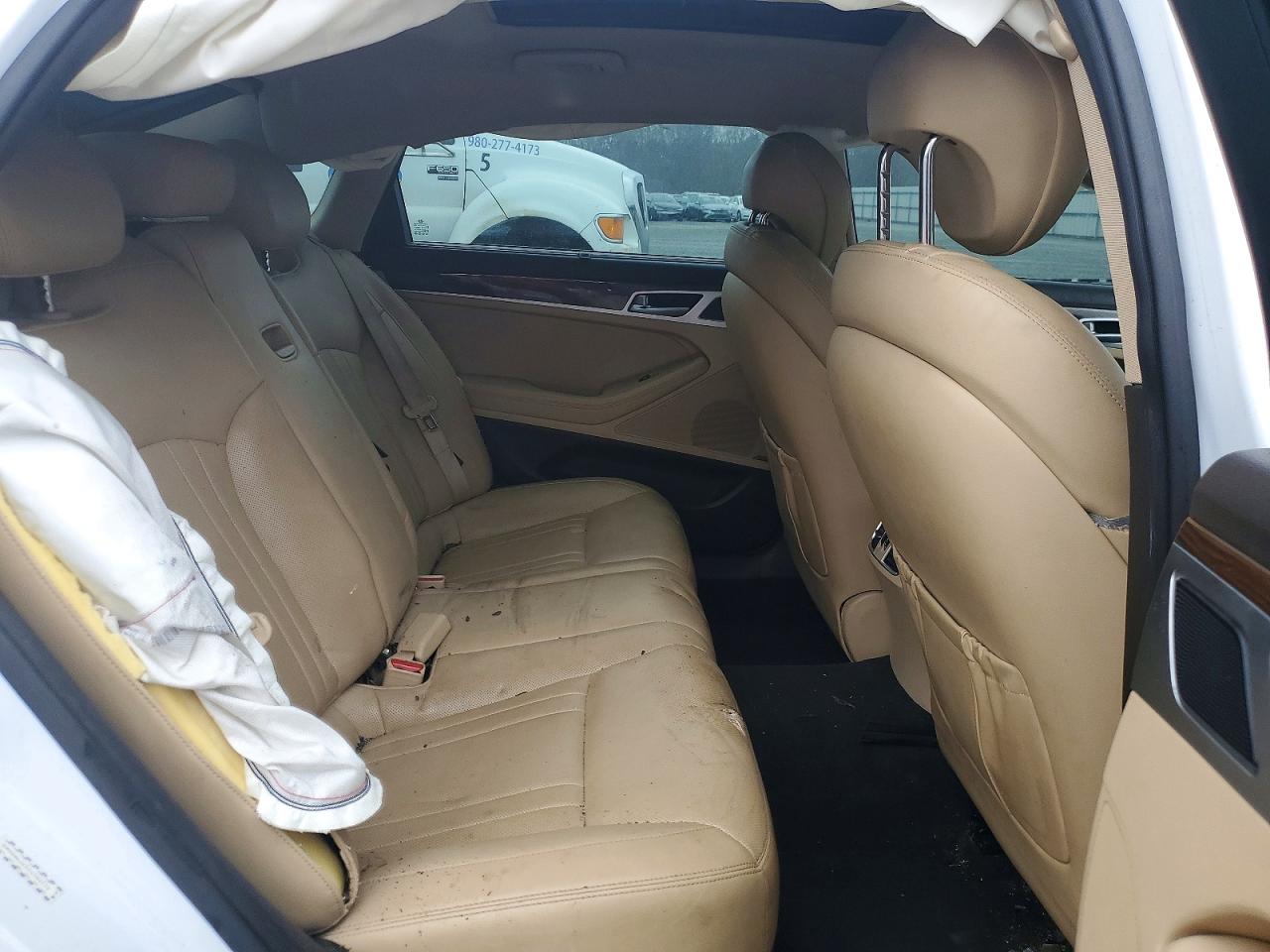 2015 HYUNDAI GENESIS 3.8L photo 19