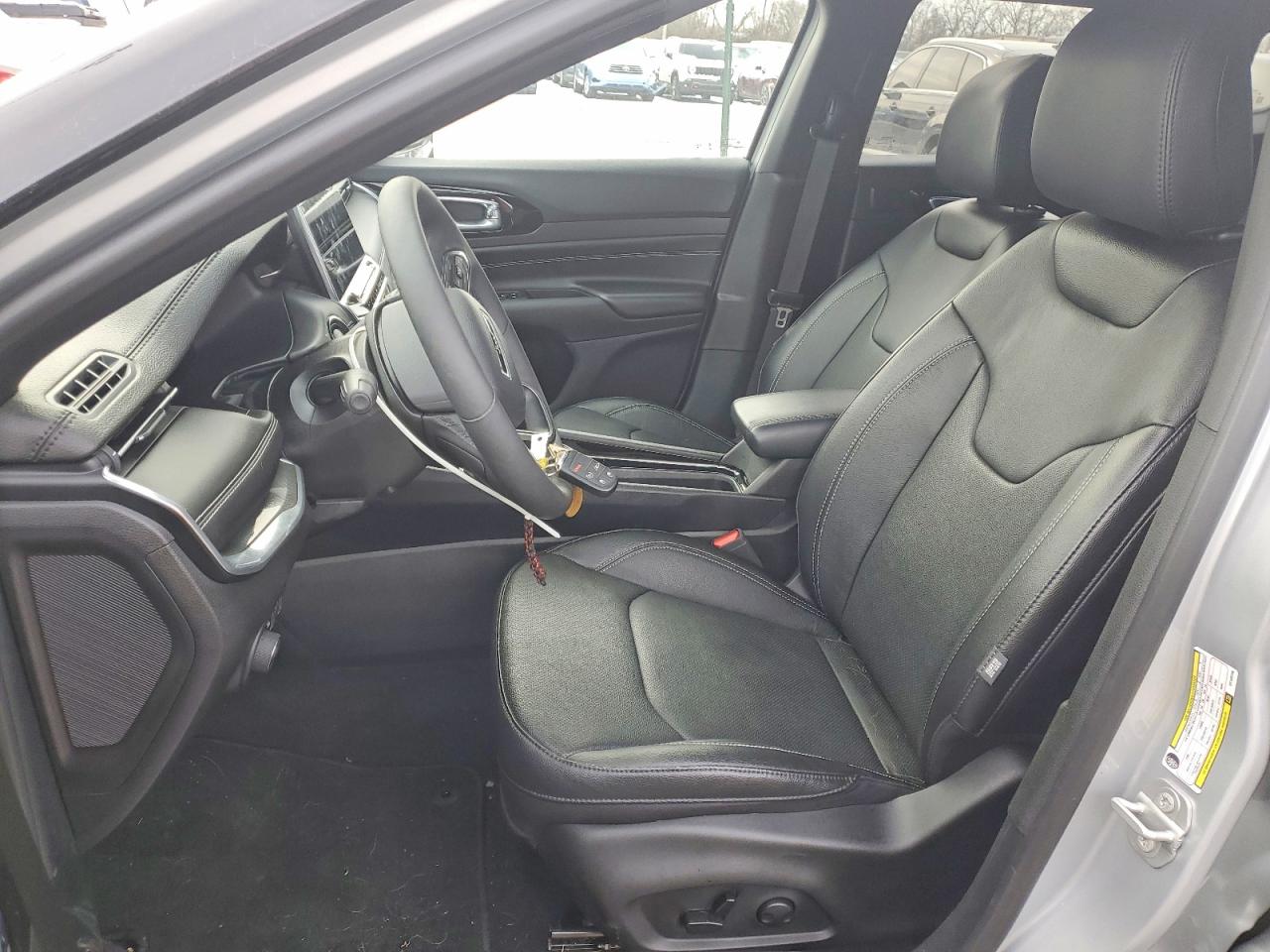 2024 JEEP COMPASS LIMITED photo 7
