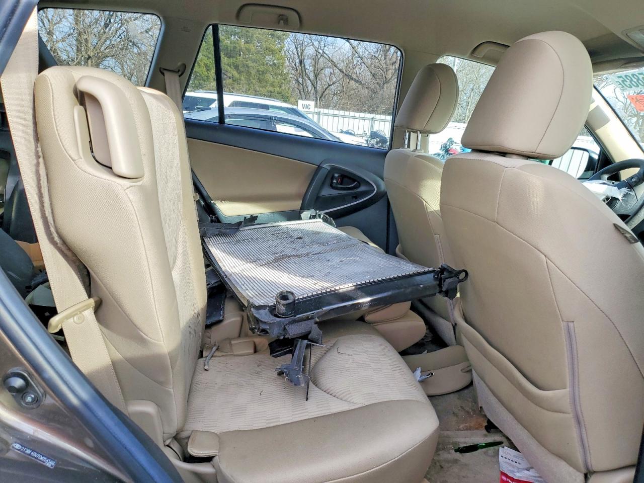 2012 TOYOTA RAV4 BASE photo 21