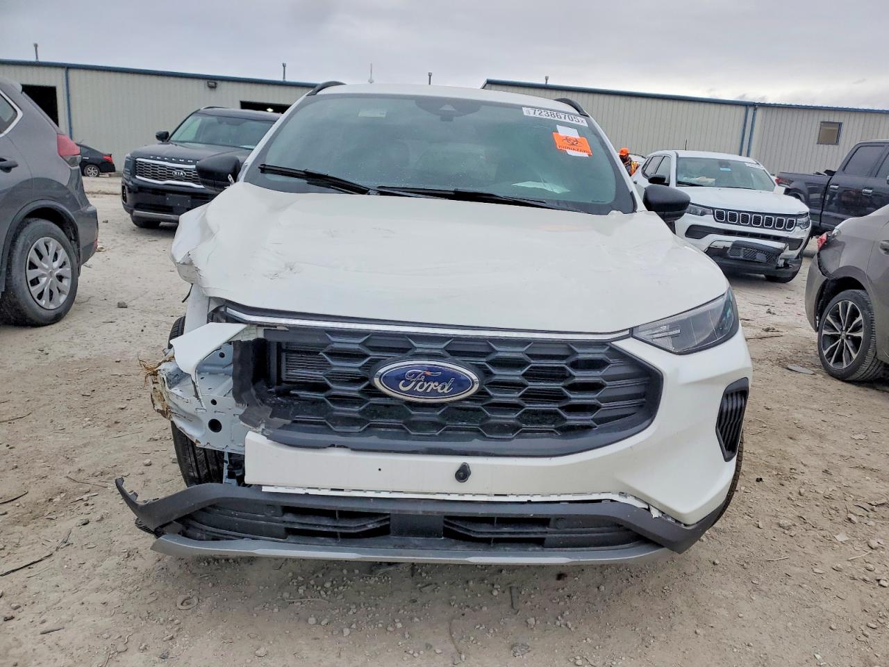 2025 FORD ESCAPE ST LINE photo 13