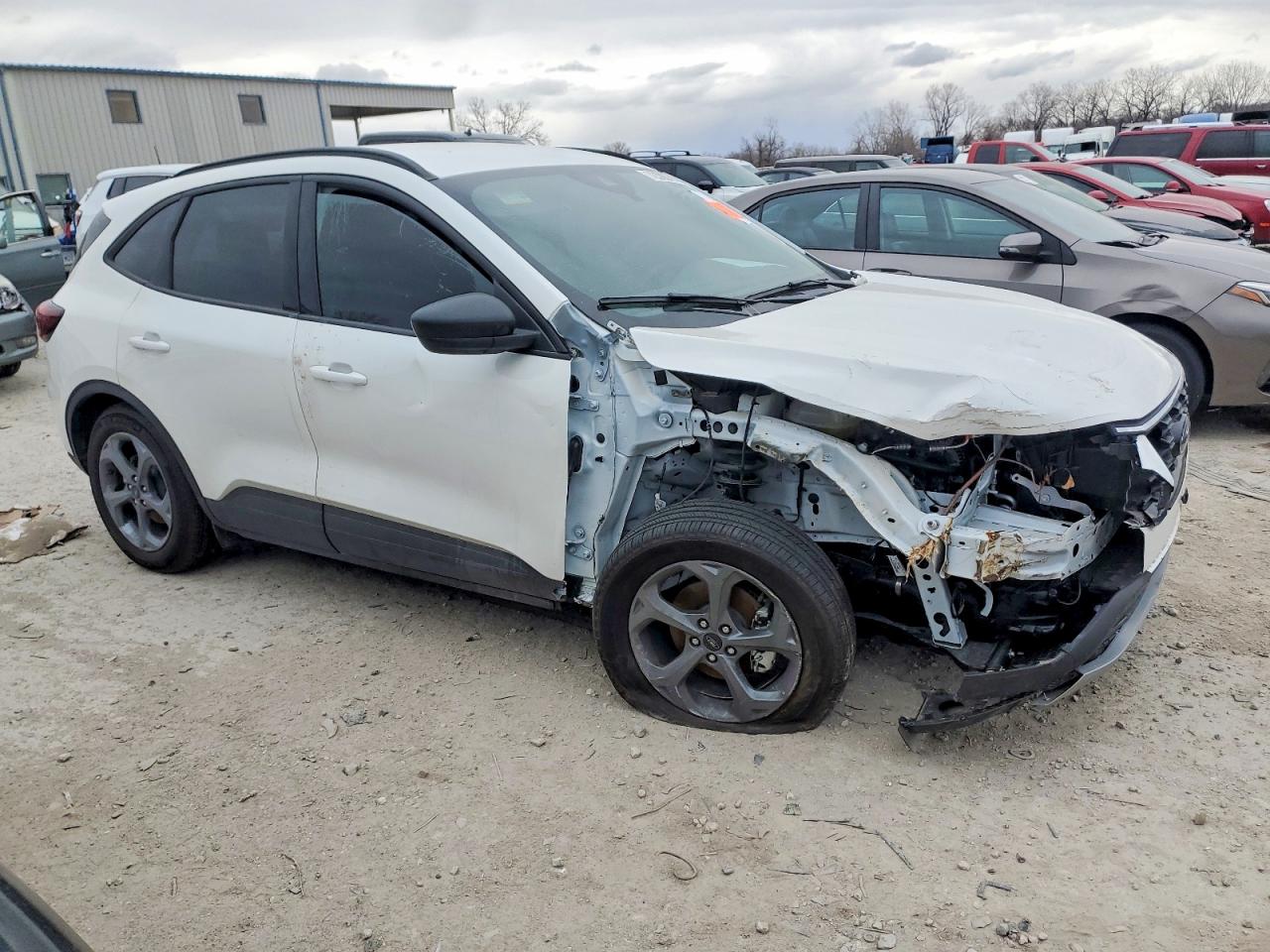 2025 FORD ESCAPE ST LINE photo 10