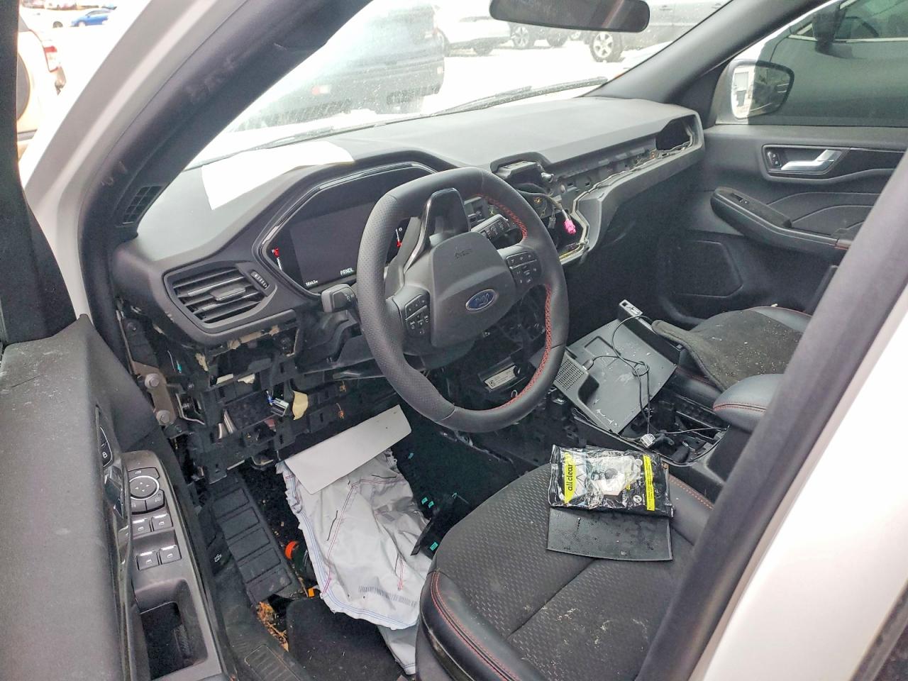 2025 FORD ESCAPE ST LINE photo 22