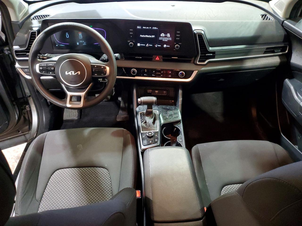 2025 KIA SPORTAGE LX photo 8