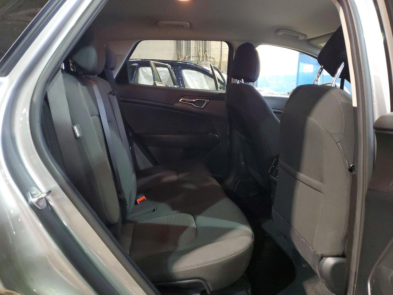 2025 KIA SPORTAGE LX photo 11