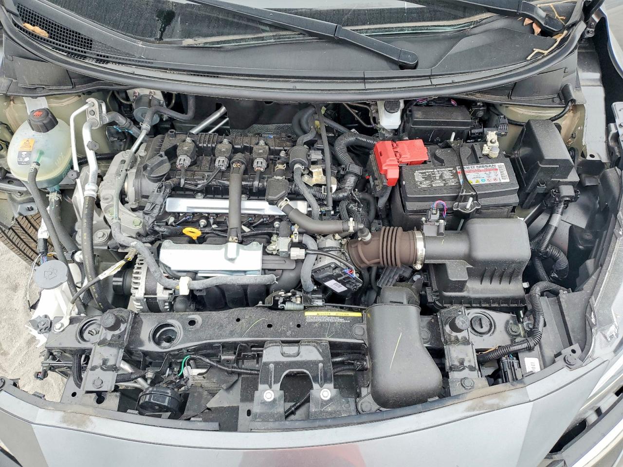 2025 NISSAN VERSA SV photo 11