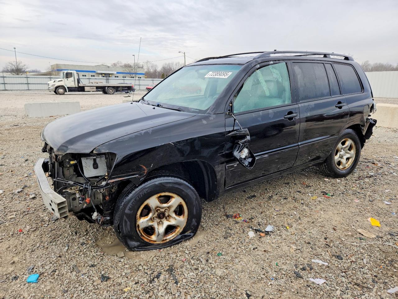 2004 TOYOTA HIGHLANDER