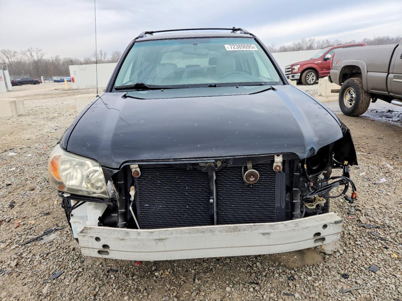 2004 TOYOTA HIGHLANDER BASE photo 5