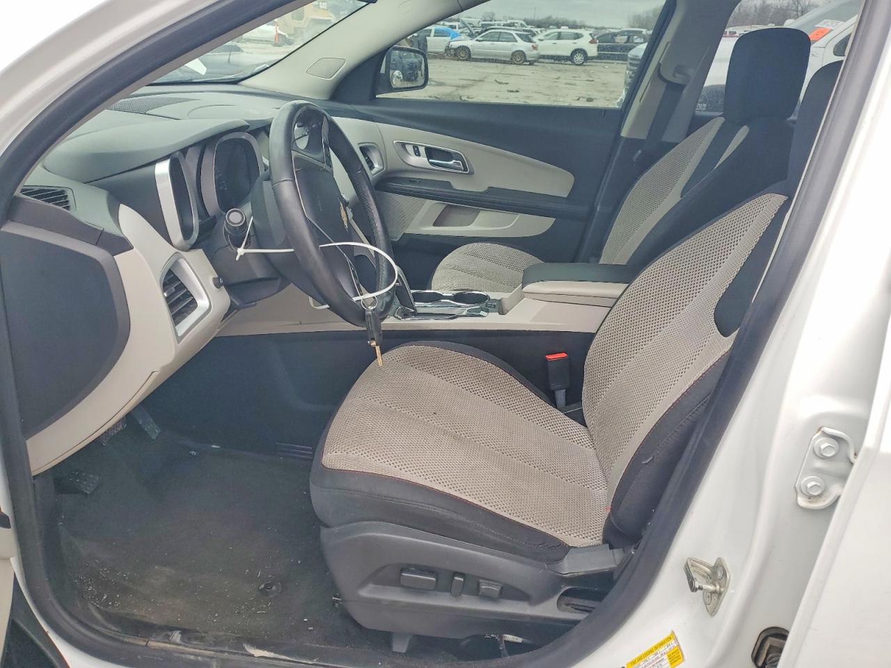 2015 CHEVROLET EQUINOX LT photo 7