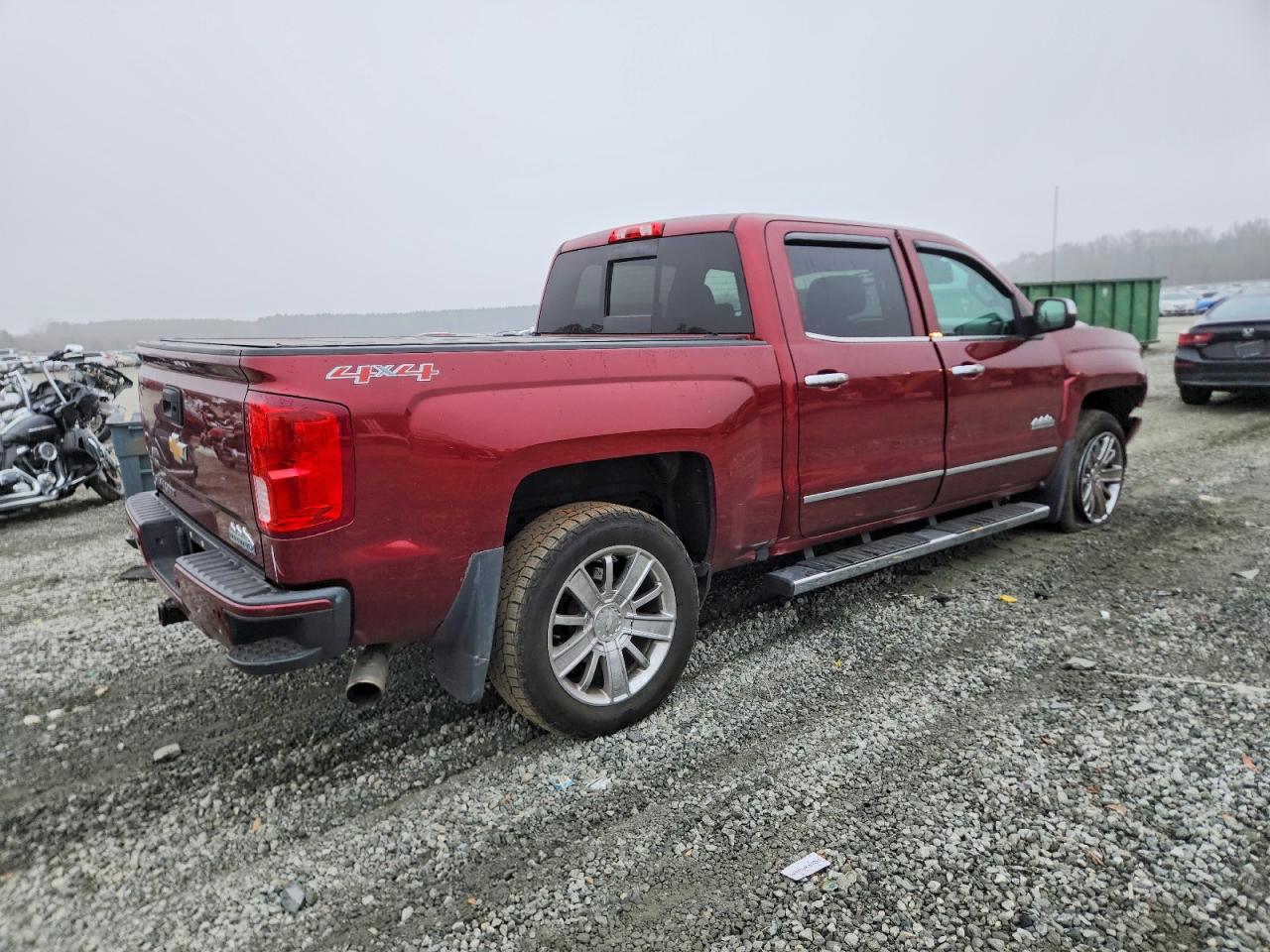 2017 CHEVROLET SILVERADO K1500 HIGH COUNTRY photo 3