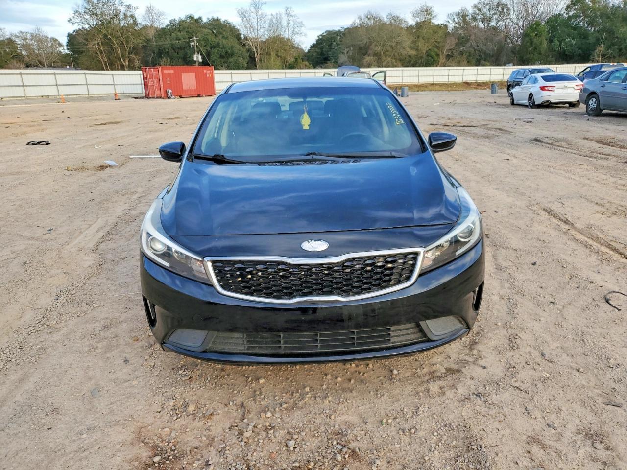 2017 KIA FORTE LX photo 5