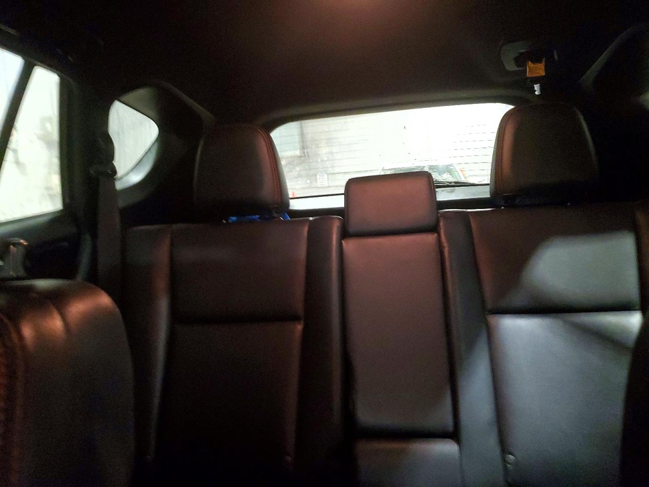 2018 TOYOTA RAV4 SE photo 10