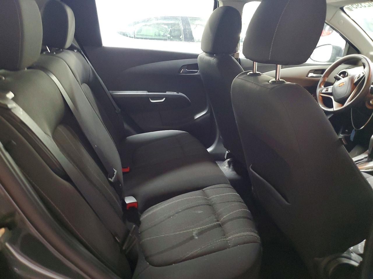 2014 CHEVROLET SONIC LT photo 19