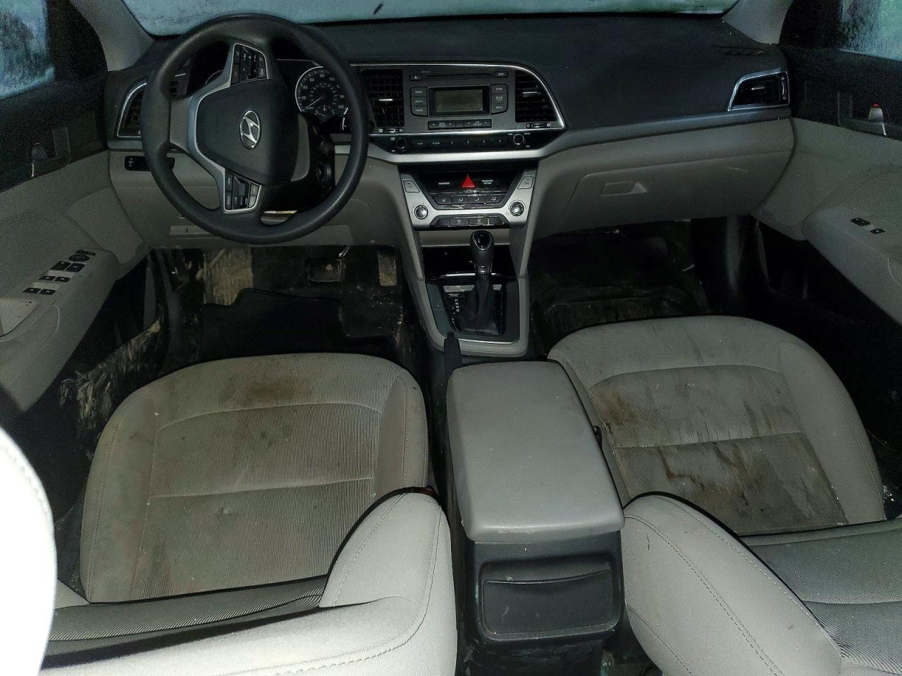 2017 HYUNDAI ELANTRA SE photo 15