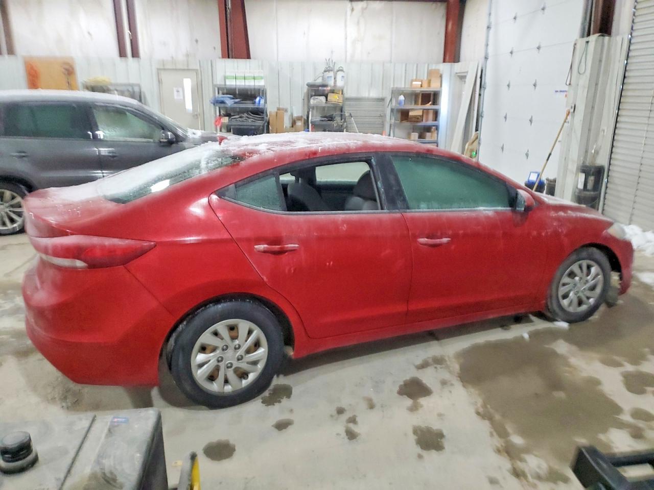 2017 HYUNDAI ELANTRA SE photo 5