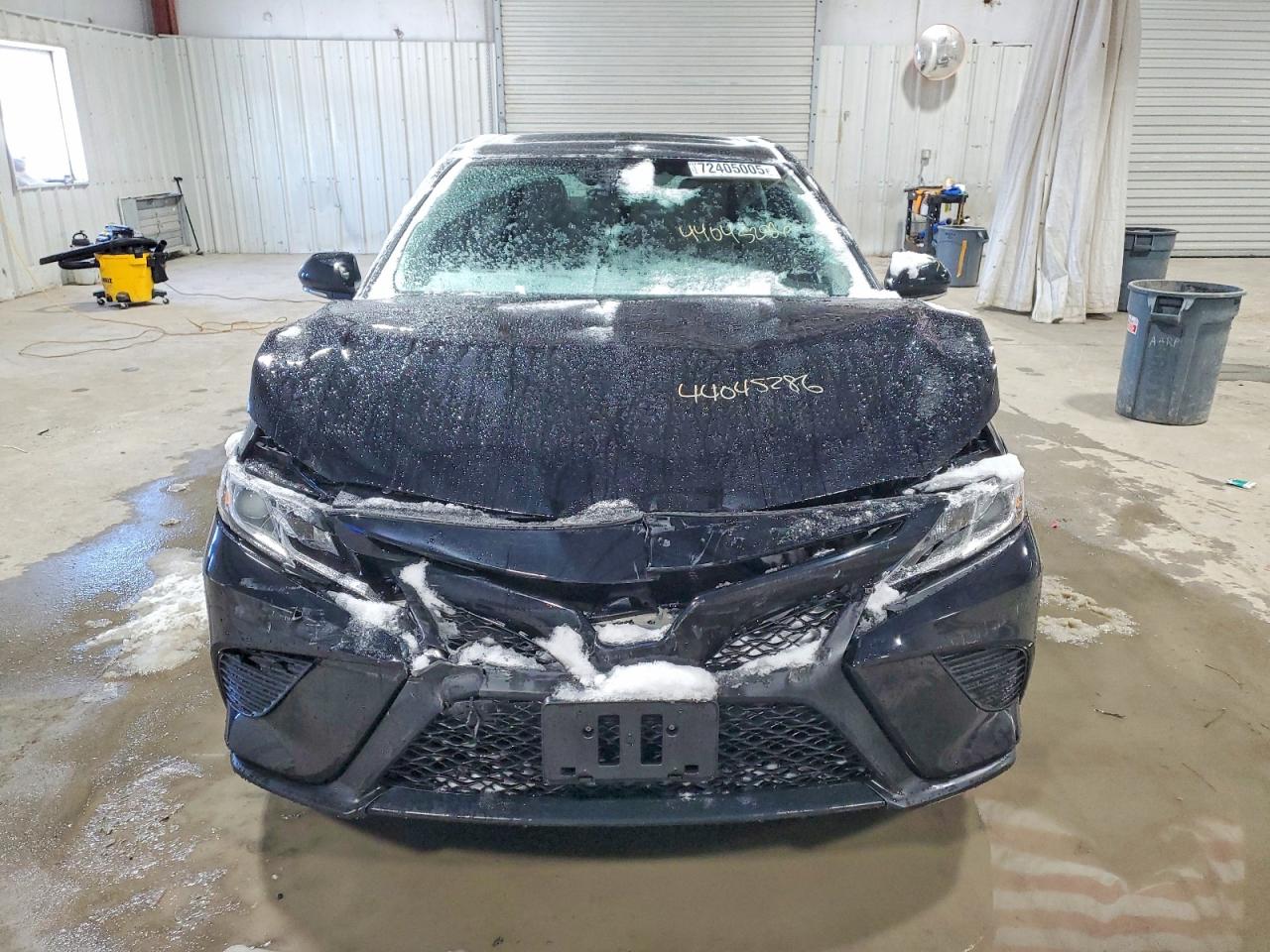 2019 TOYOTA CAMRY HYBRID photo 5