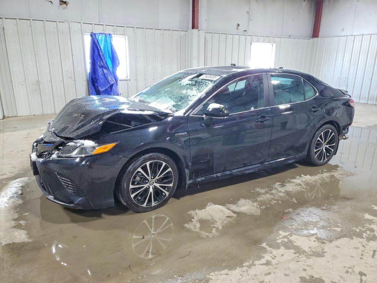 2019 TOYOTA CAMRY
