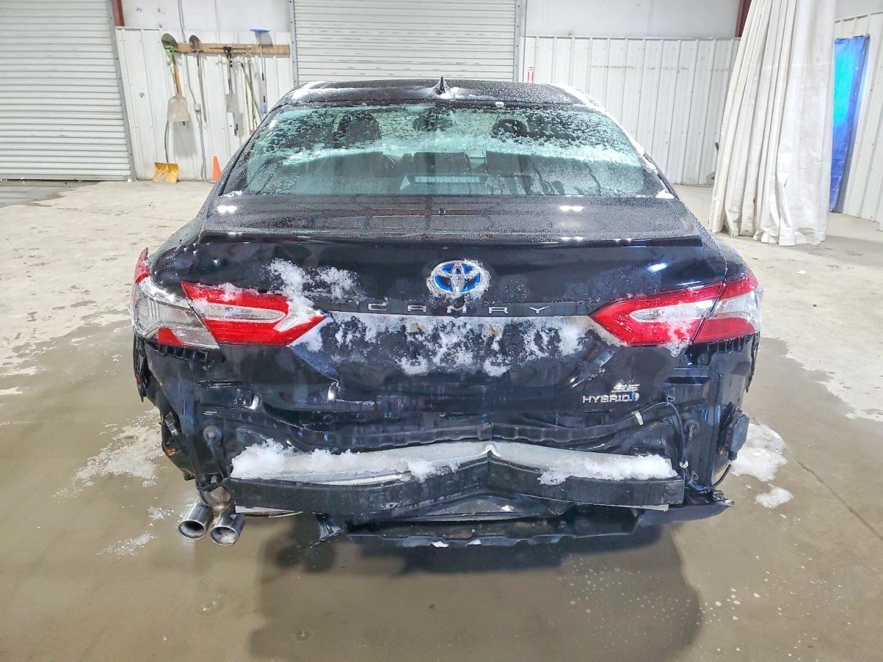 2019 TOYOTA CAMRY HYBRID photo 6