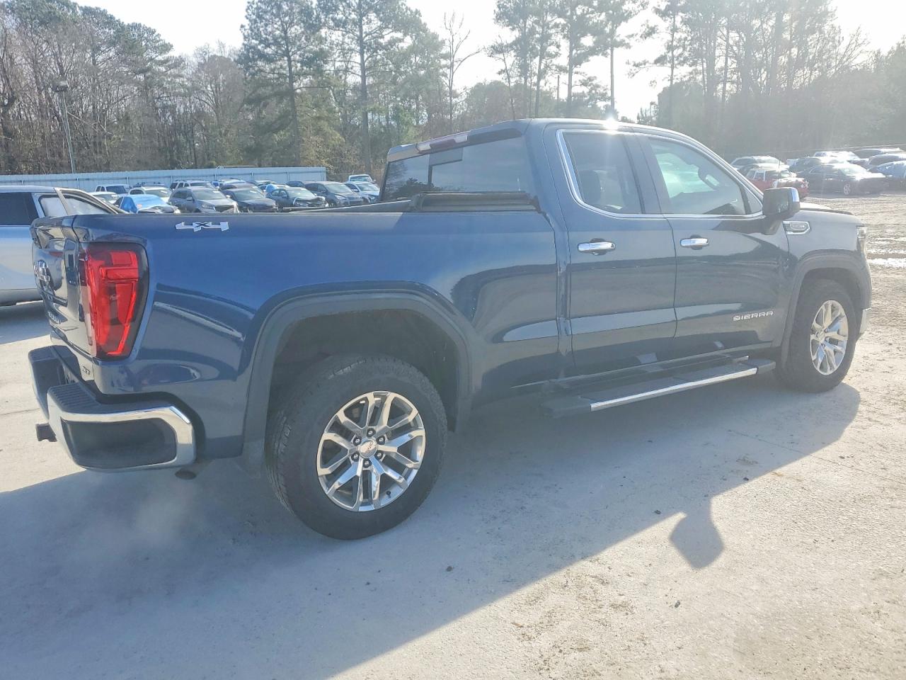 2019 GMC SIERRA K1500 SLT photo 5
